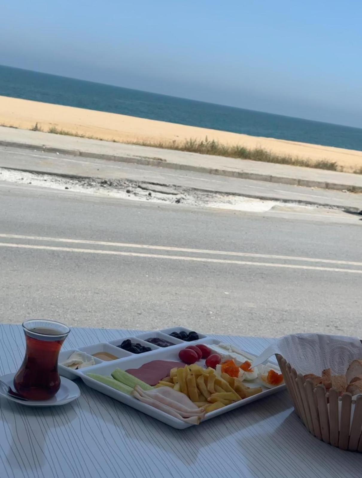 Airport Black Sea Hotel & Restaurant Arnavutkoy Extérieur photo